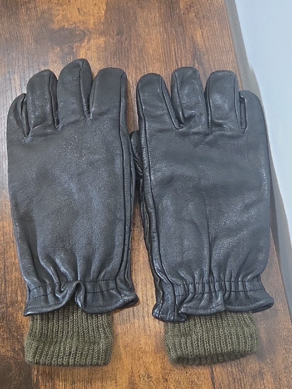 Black Leather Men's Gloves with Olive Knit Lining Military Vtg